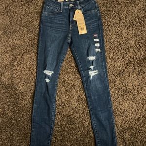 Levi's Women's 721 High Rise Skinny Jeans, 27W 30L
